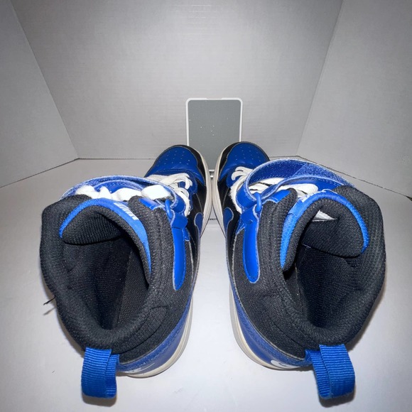 Sale!!! Youth 6 Nike Sneakers   6Y main image 12